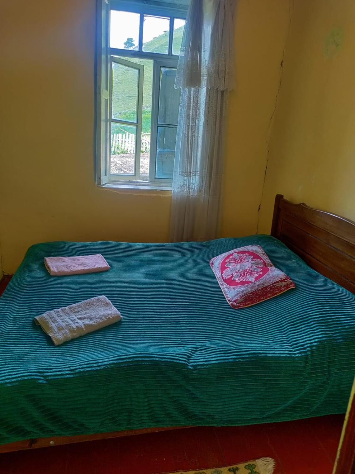 Guest House "Betqil" Adishi מראה חיצוני תמונה